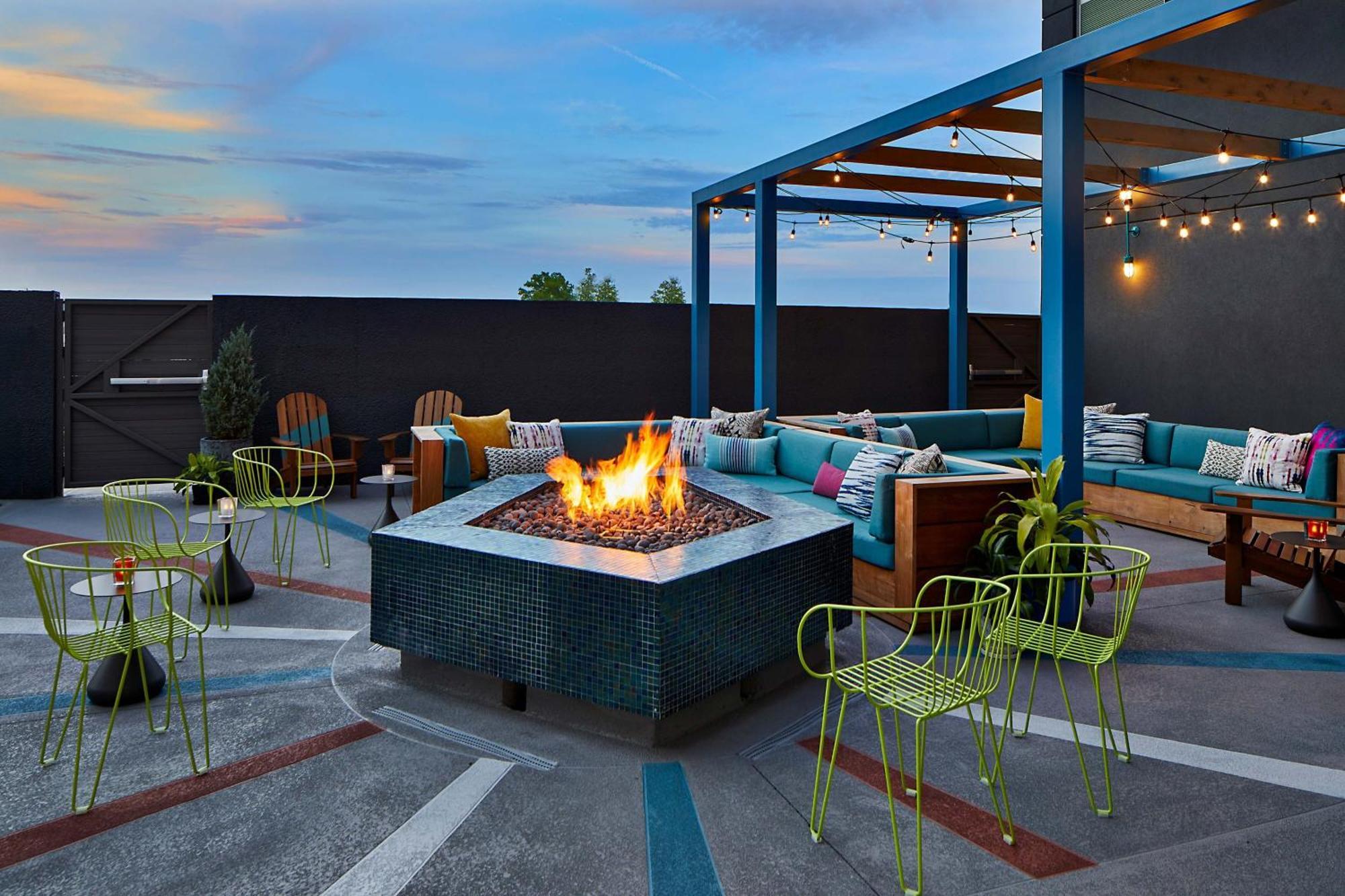 Aloft Chattanooga Hamilton Place Экстерьер фото