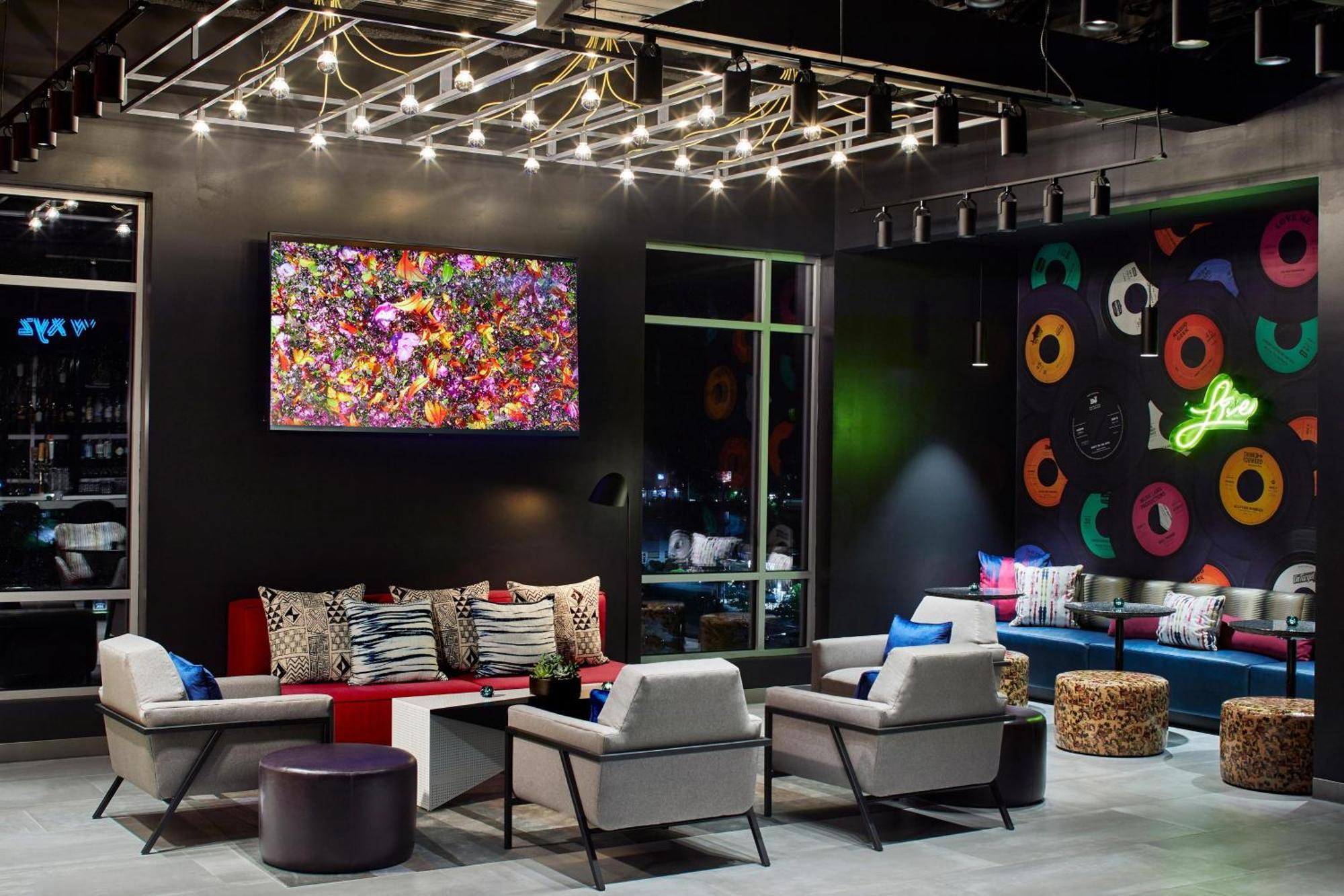 Aloft Chattanooga Hamilton Place Экстерьер фото